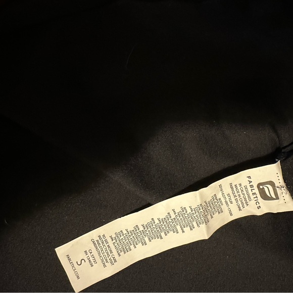 NWOT Fabletics Little Black Dress - Picture 4 of 9